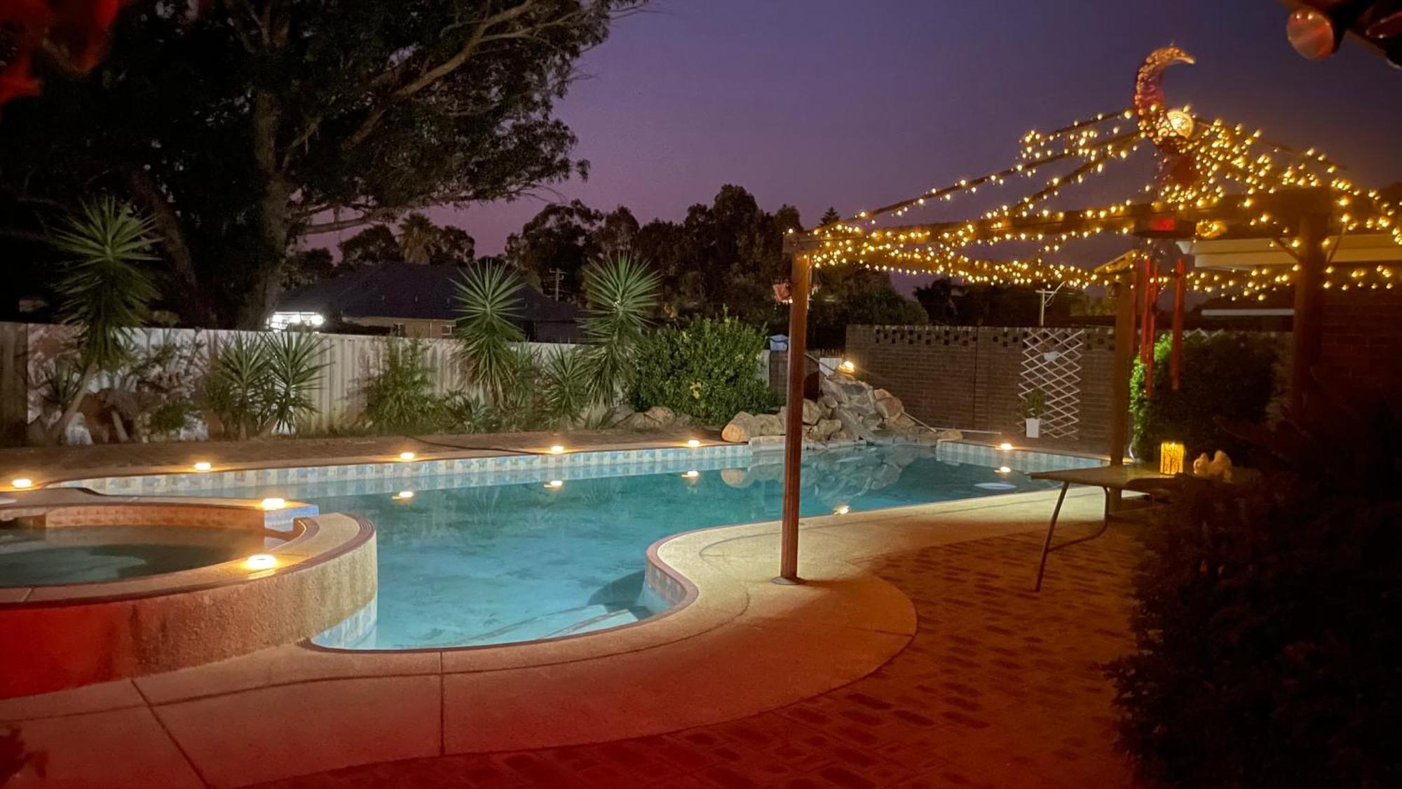 Middle Swan Swan Valley Rest Cottage מראה חיצוני תמונה